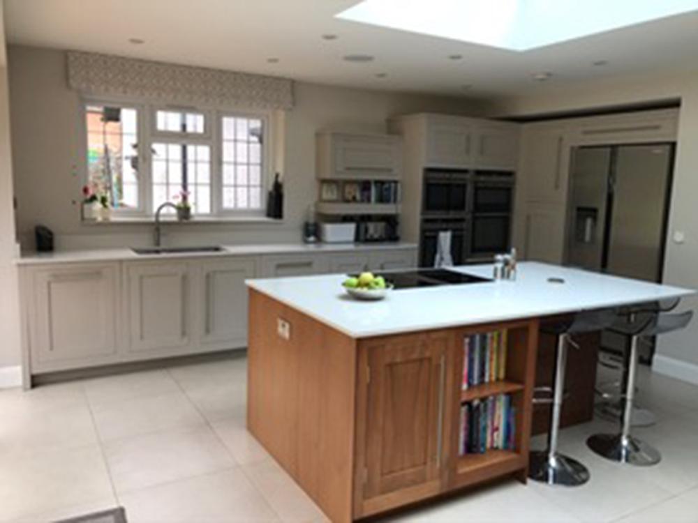 Harvey Jones Hand-Painted Island Kitchen with Silestone Worktops