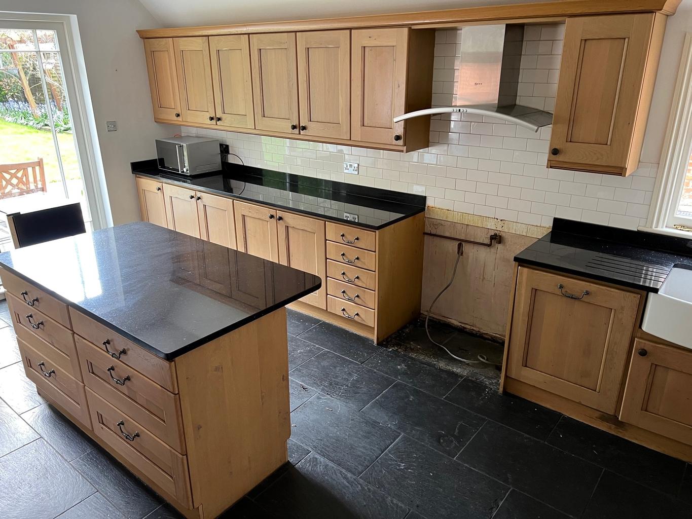 Second hand kitchen cabinets discount